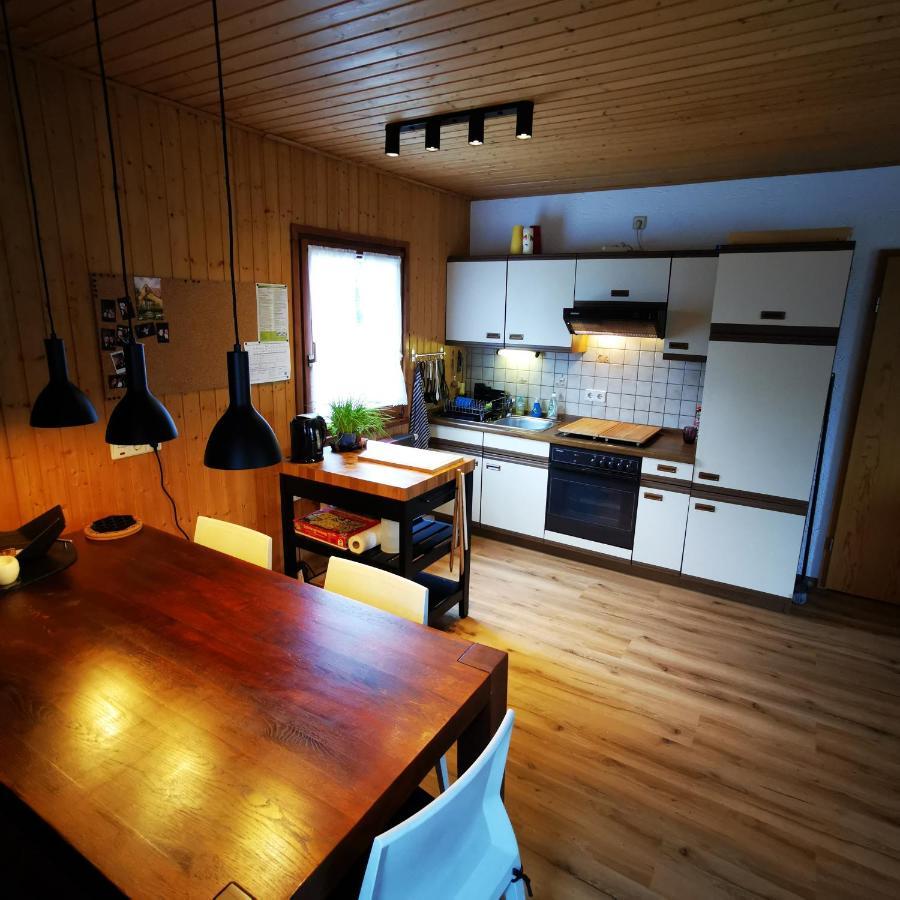 Bb19 Eifel-Ferienhaus Am Moseltal Mit Saunahaus Beuren  Exteriör bild